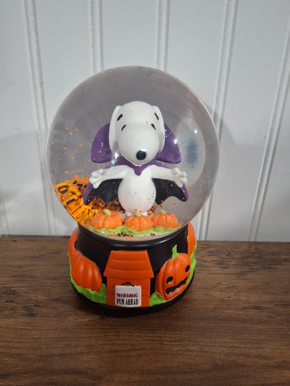 Peanuts Halloween Snow Globe Music Box Snoopy Vampire Works
